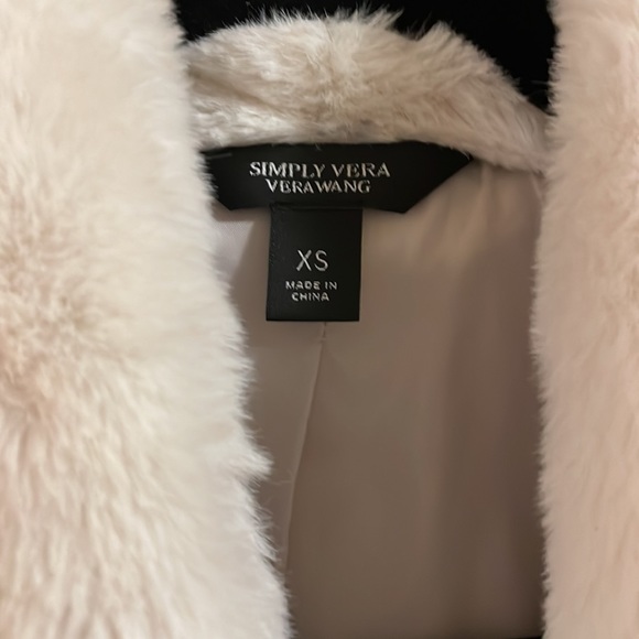 NWT Simply Vera Fur Jacket - Picture 3 of 4